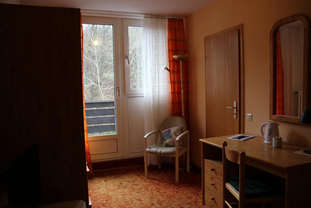 Hotel Waldschloss Fohlenplacken Kamer foto